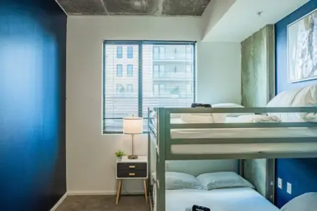 53c0c917 2271 4c 9zsZd.jpg