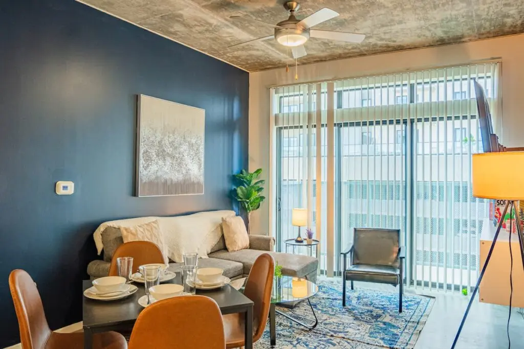 6e26fd3c 7bbd 47 vNq2L.jpg