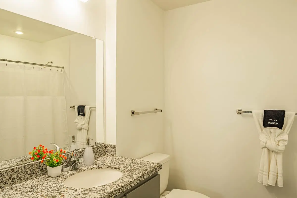 6fe76919 1011 4f 5M9SH.jpg