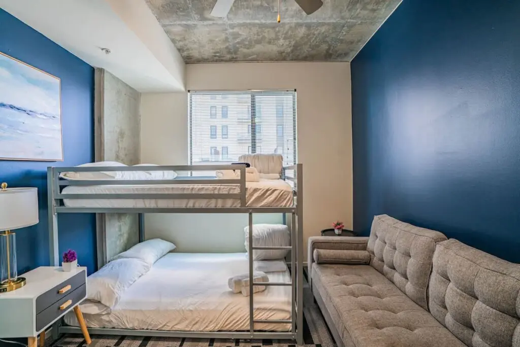 7dea2d84 ad46 4e kw2xR.jpg