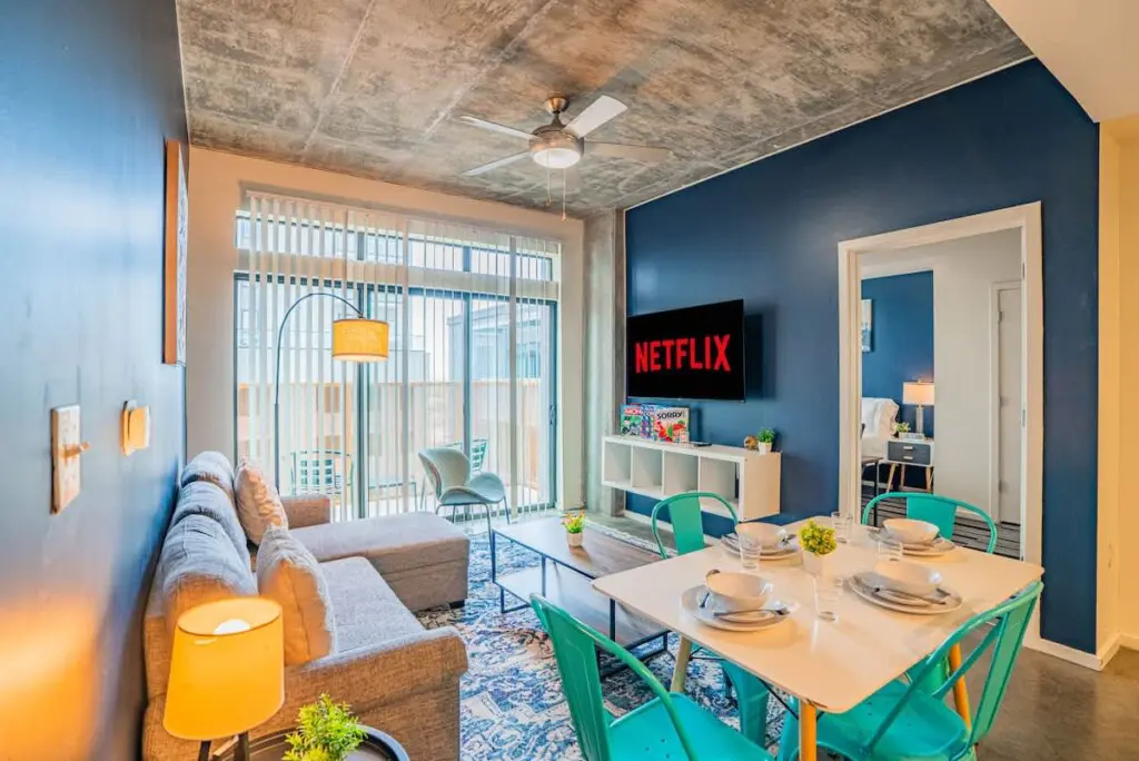 8242704e bcbd 45.PGEO .jpg