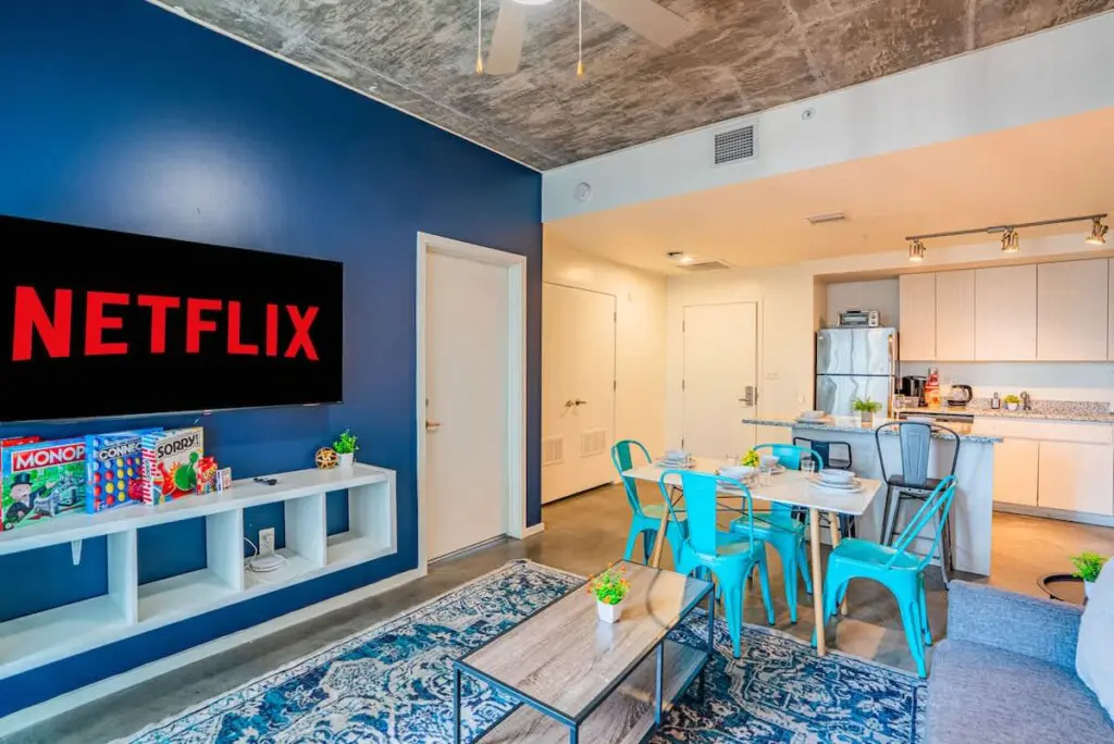 a8579bc1 4e25 40 f18DC.jpg