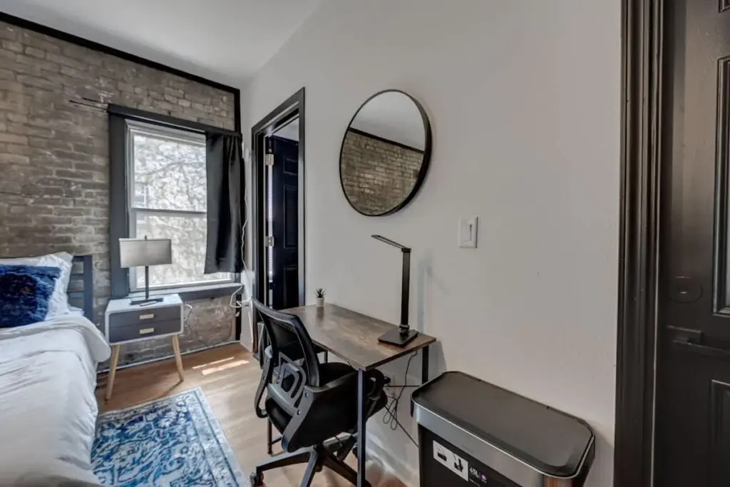 a97f104d 397a 41 FVXMT.jpg