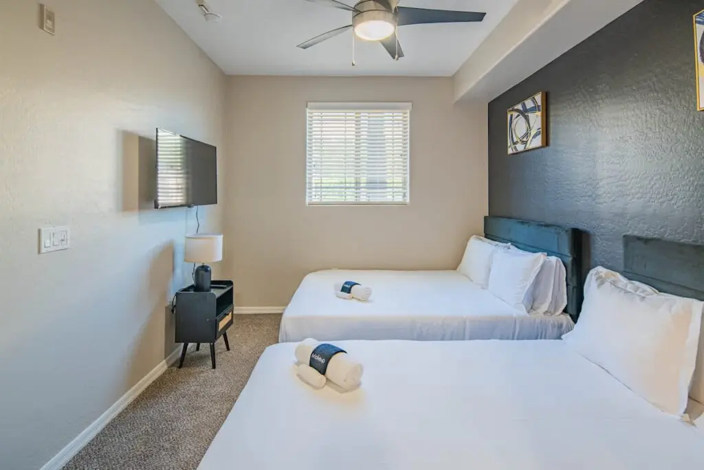 bfc504f9 5e6e 4c ucEdN.jpg