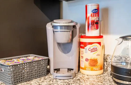 e202ad4b 4a2c 4e v 7DX.jpg