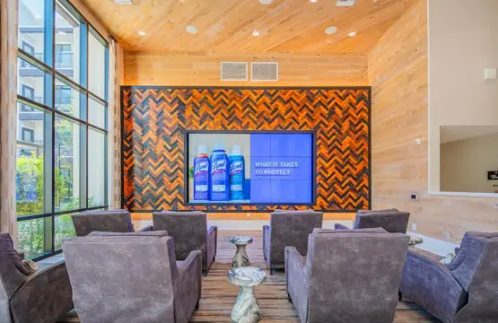 08a3b09d e9b1 42 nN9 D.jpg