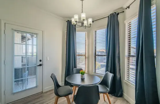 1c45a9a7 47d6 45 uhoFy.jpg