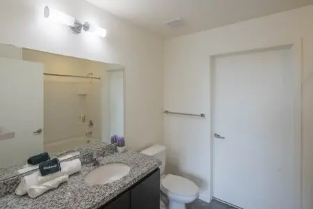 4e27f68a b393 40.hoFg .jpg