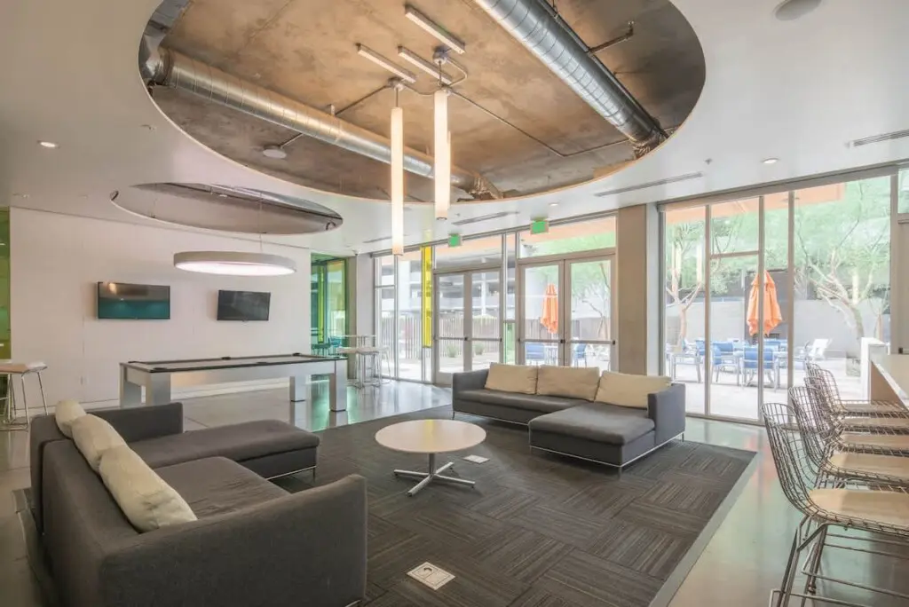 7c3fa1f3 651a 47 Sx6oI.jpg