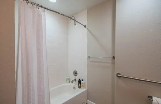 8084dba2 5343 43 GVdTp.jpg