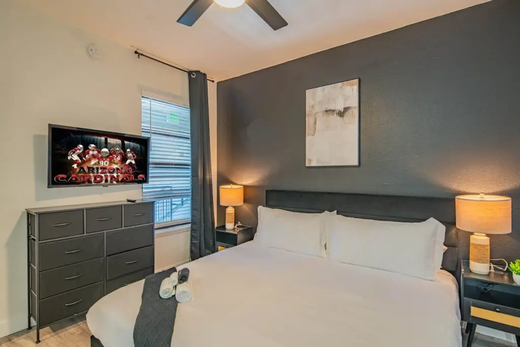 aba05ef3 803c 4e u6qzv.jpg