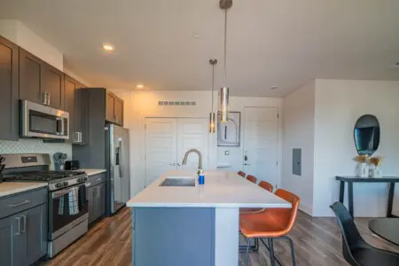 ae7d7fb6 aee8 42.6im0.jpg