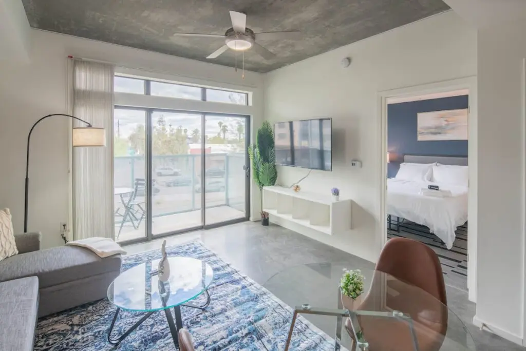 be702c64 70ed 47 cYGuF.jpg