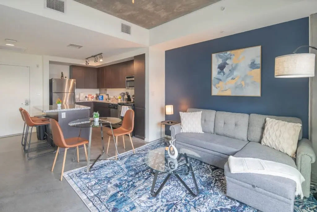 ec68cf1b 6572 45 oJVSS.jpg