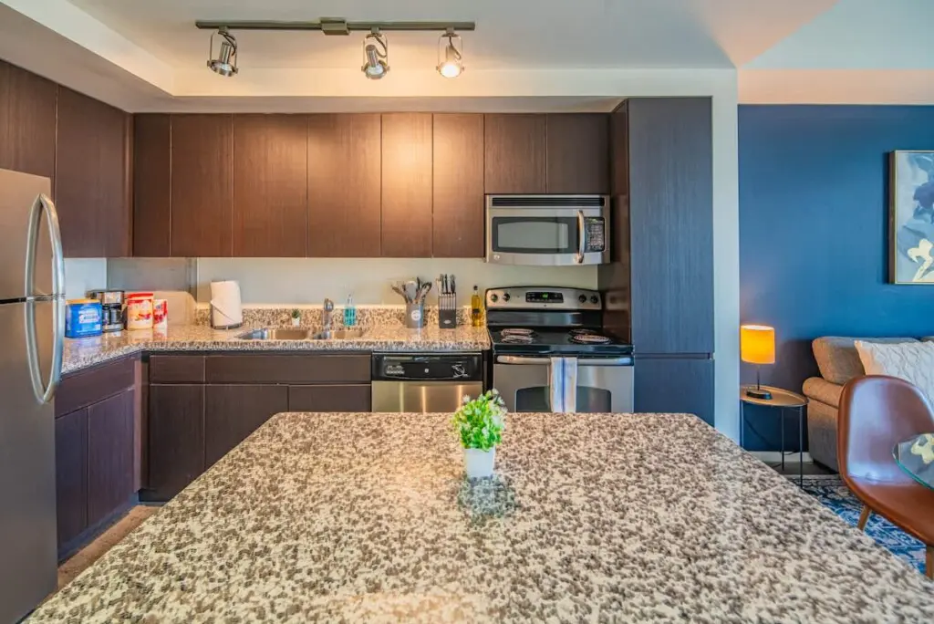 f83fc120 79b2 4b yfN5O.jpg