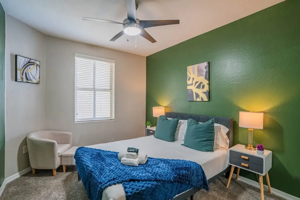 246356e8 677e 40 Ceq7h