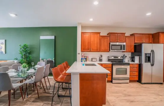 34b300db f10e 4a iNbil