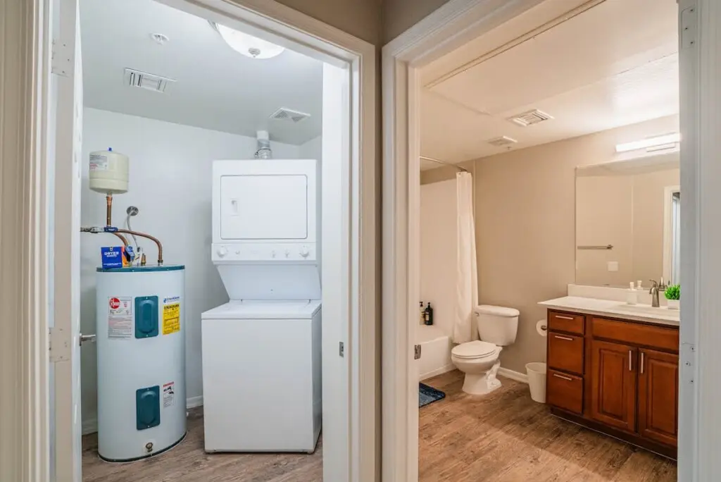 b1cf3524 c93a 48 wFVEV