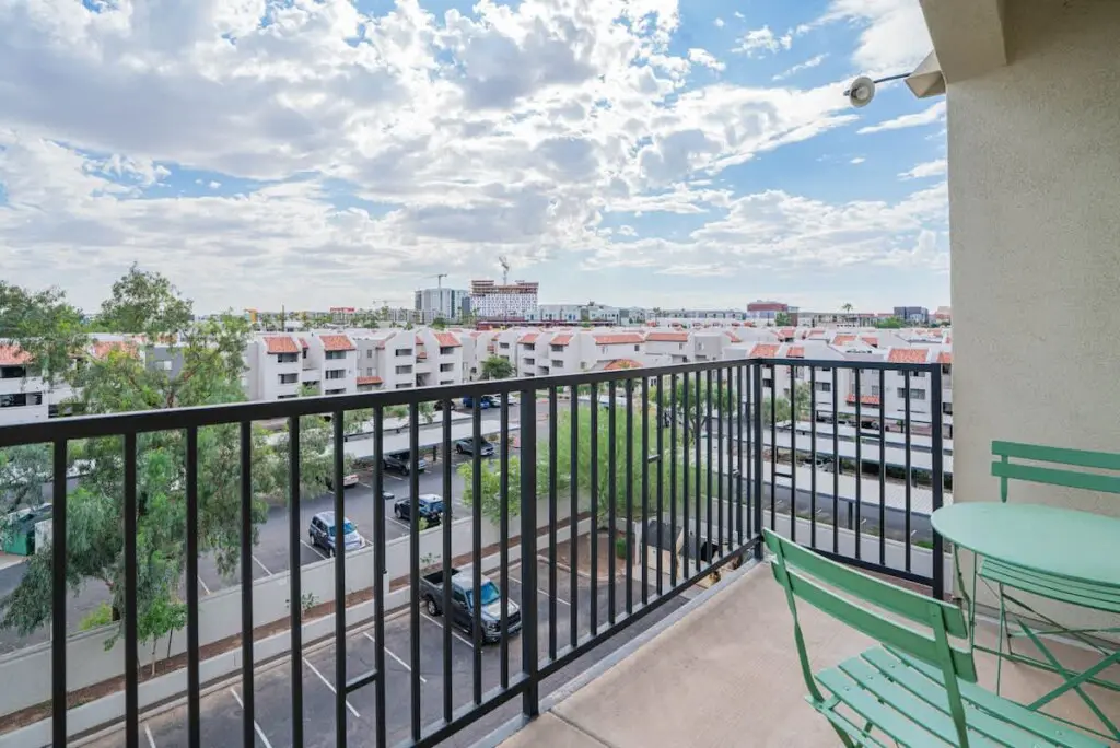 c38fb2cd d7c7 48 UWzem