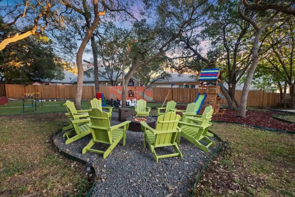 422fef03 7d0c 48 Y10qb