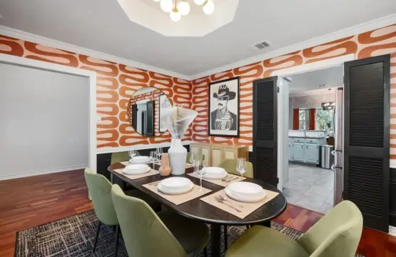 de4ee256 97e0 4f mpYH9