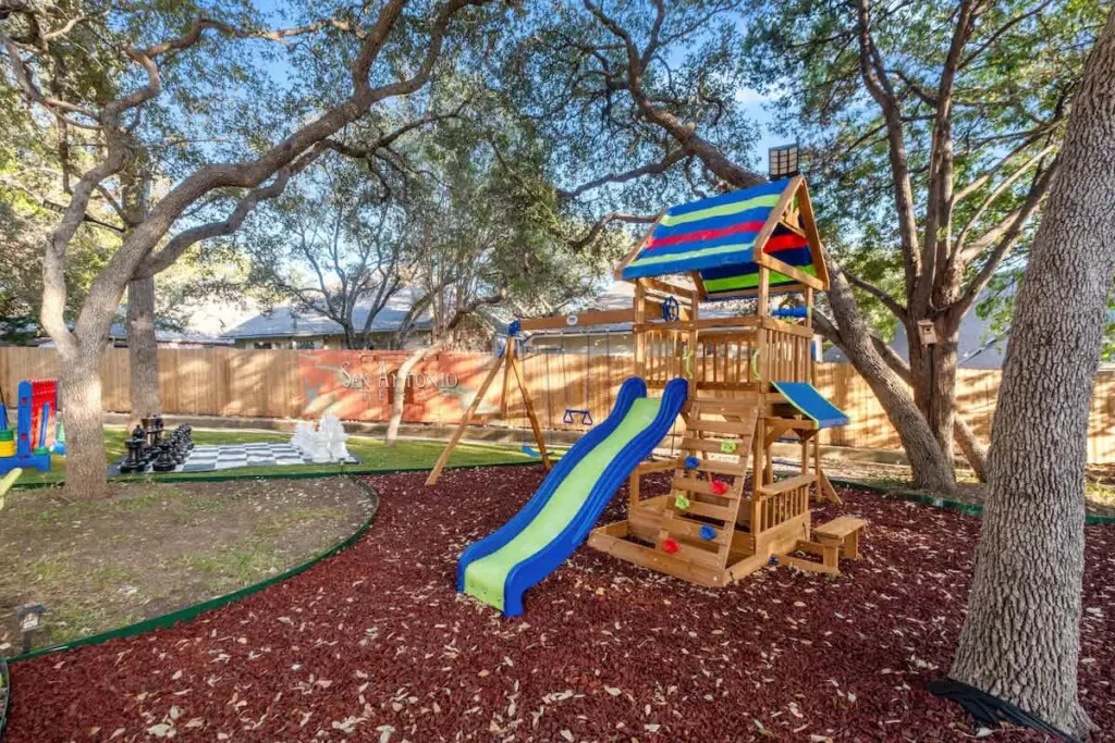 f12934a5 ab61 4a cbWfX