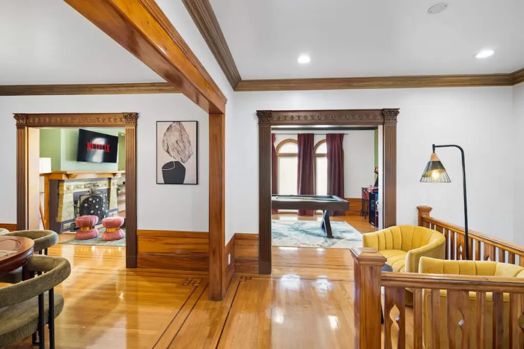 45e71617 26e1 4f AEJHJ