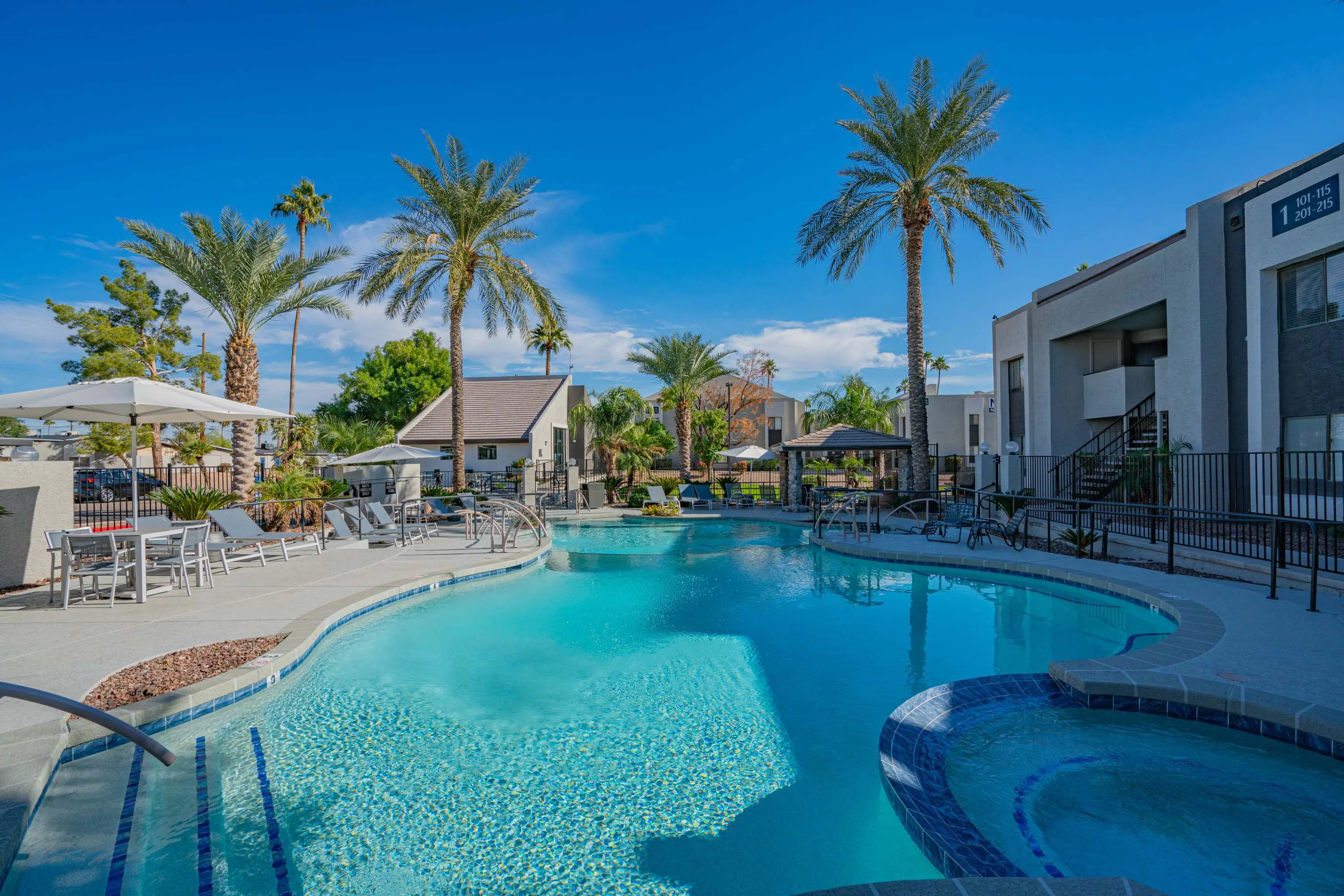 iz8exxfmzh8mzozlinsi