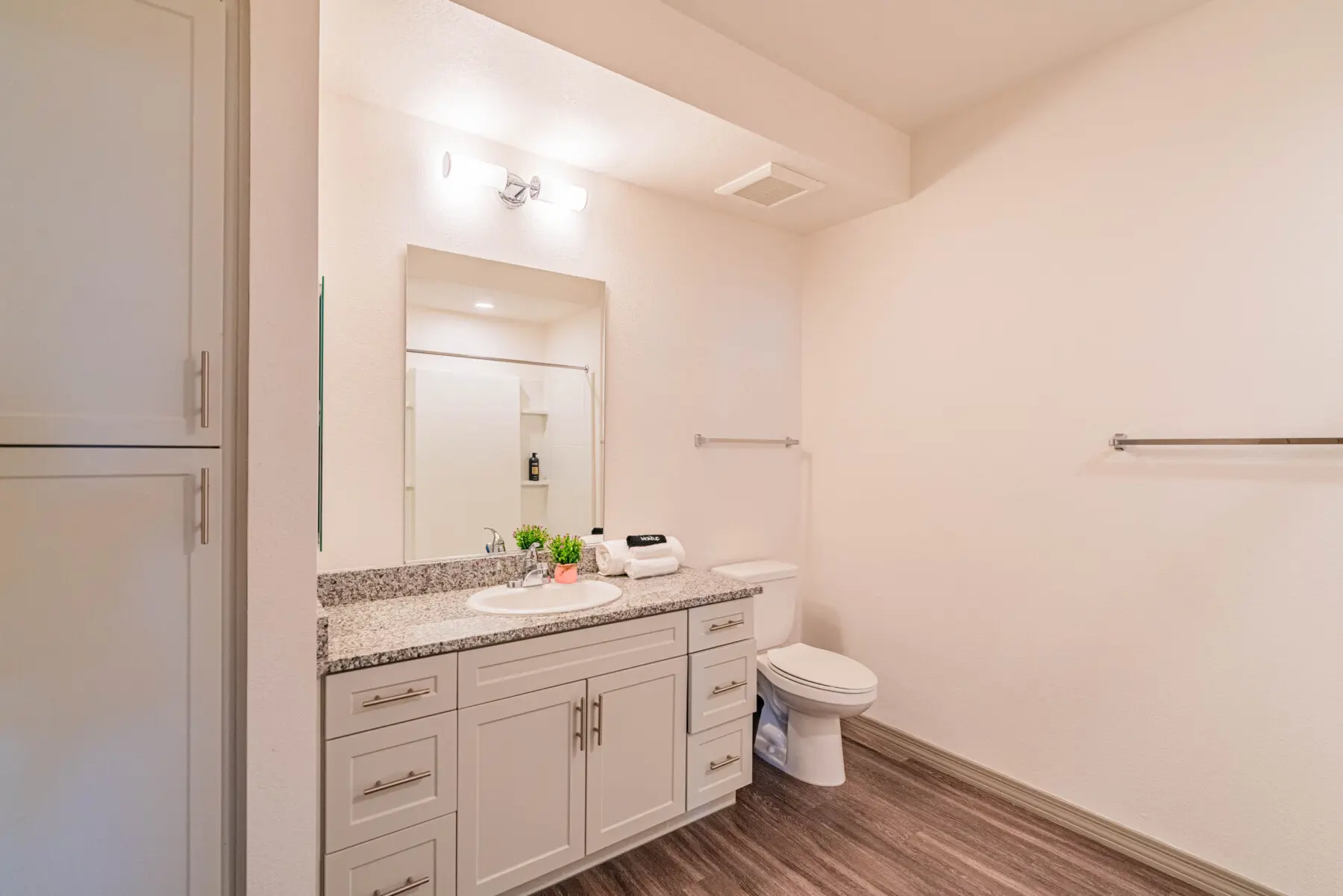 lo8mvvet2gulumcbcjii