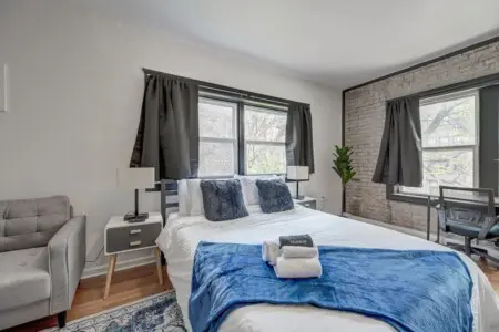 cae9ae2f 227f 41 BLMcU