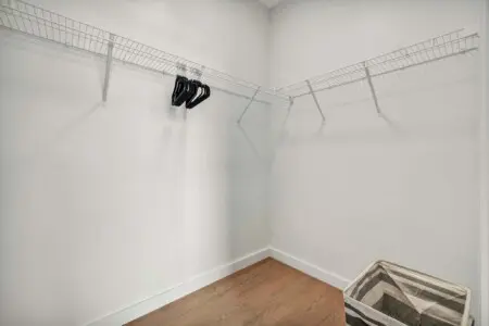 e82ykfxpwacpn5dqhrif