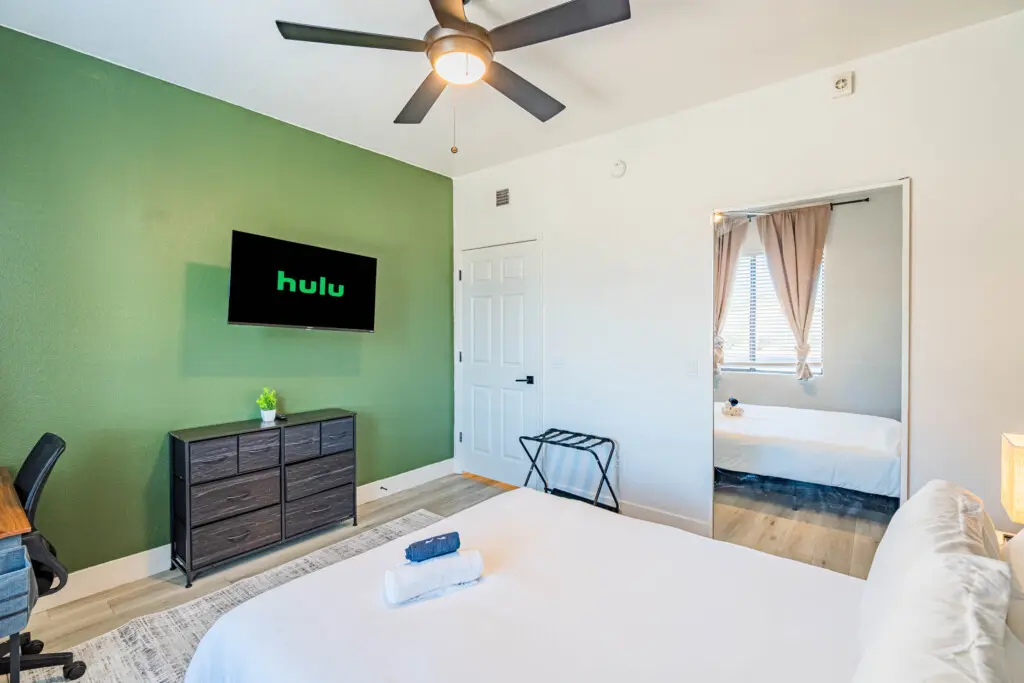 hjmkdus1mpiunmzau4r8