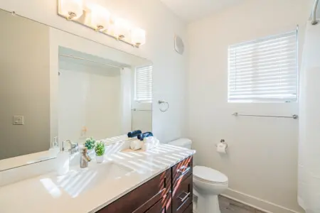 hnjghk1p0fo0sjxg2znd