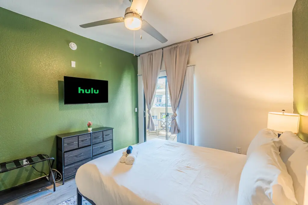 xnvwcowxoyiourqmh80t