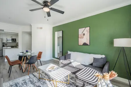 xysiqosi89jb2szpglg3