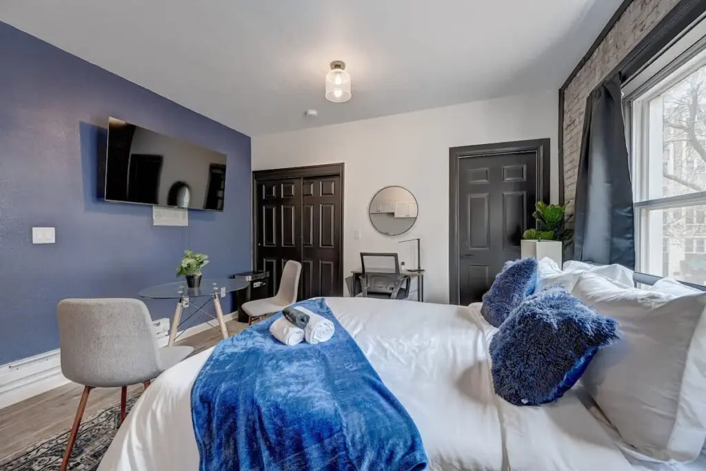 0b25f897 30d1 4d 1jxXS