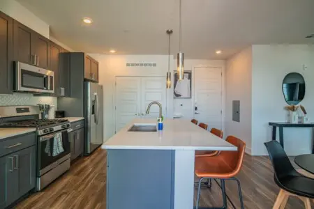 1d12c0a5 b2a4 49 Wi4iP