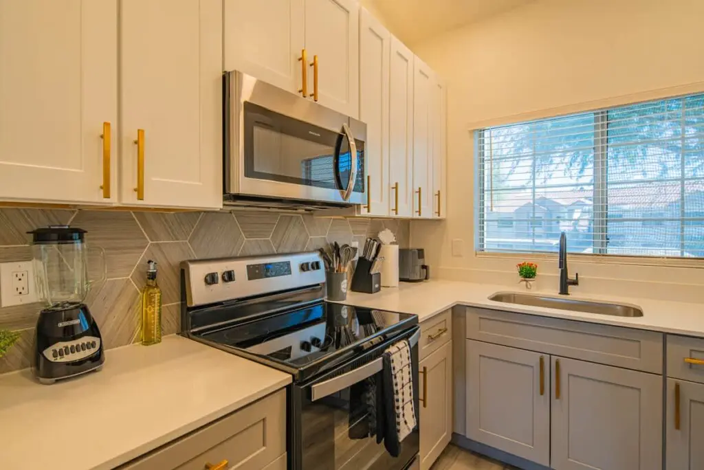 3f21bf94 9338 48 JtcuO