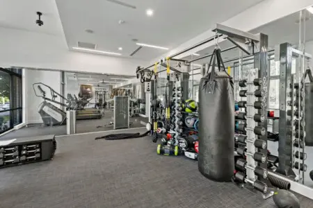 95b0159f 9a94 48 PSD8P