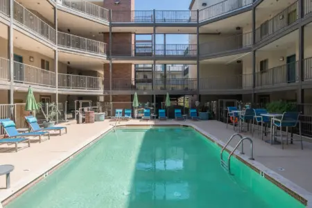 blrd6ufzsjliiasbt6gt