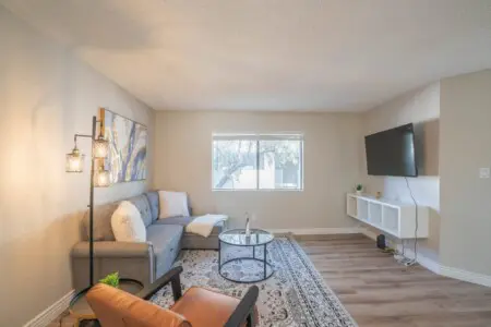 cbf000ef 36a9 4b nJwlR