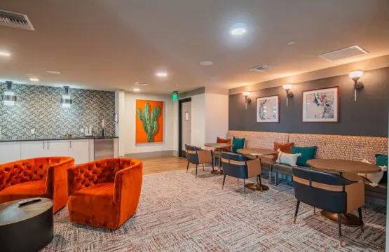 dd5e7982 7659 4e 2PdEA