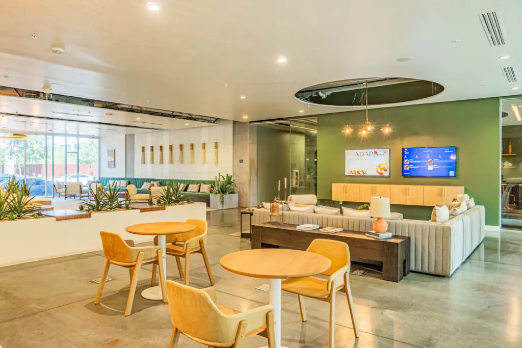 hi01omddzntwyapmlbli