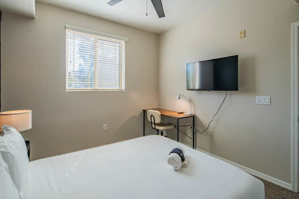 luvuxoybp001u8hzkn06