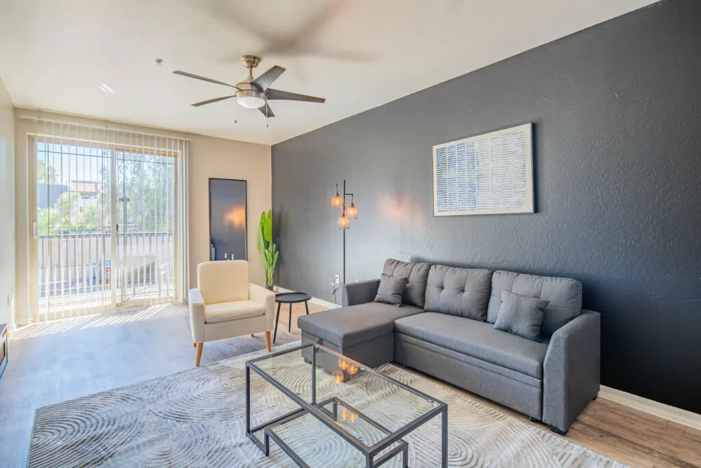 modjbrqqgglhzmcyipkk