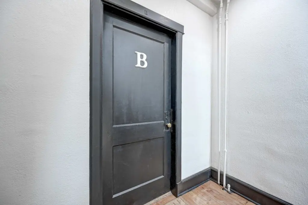 uvnvo4jqqhg362uk342n