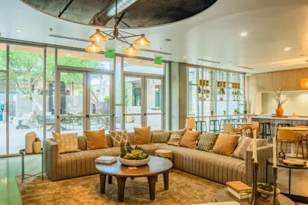 vnb86cyus5pht6aiwrai