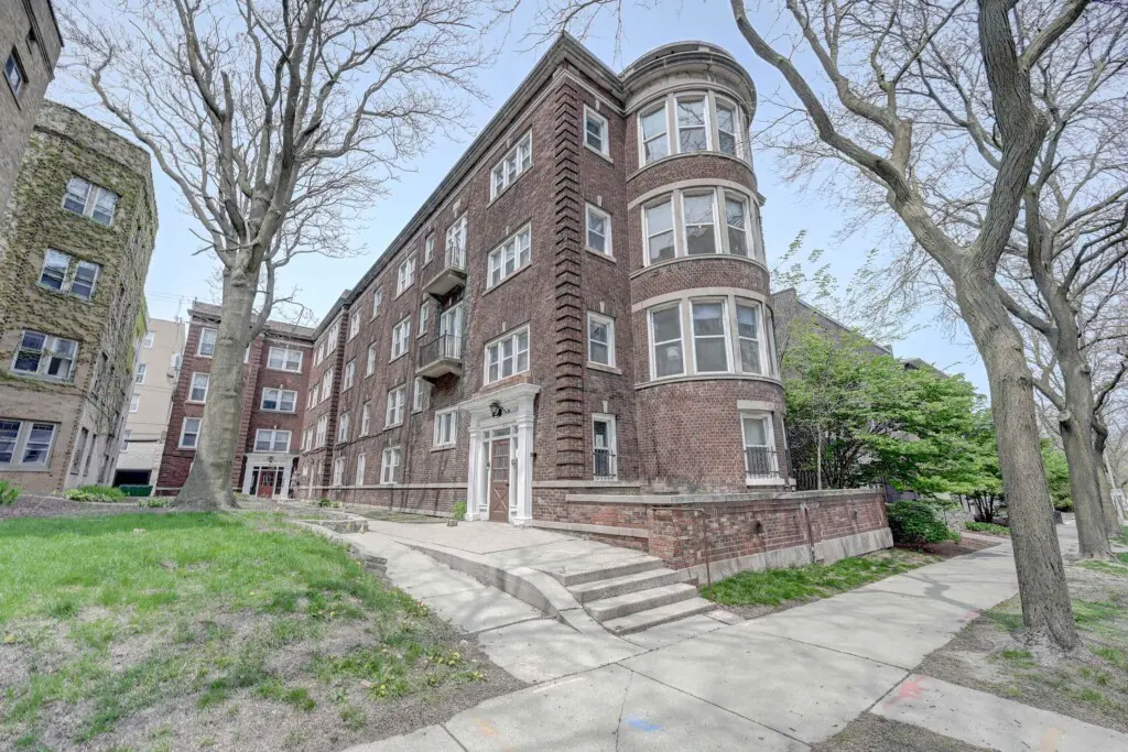 z8h8om2vsqiunxed1693