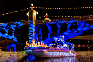 fantasty of lights boat parade 001 credit downtown tempe authority