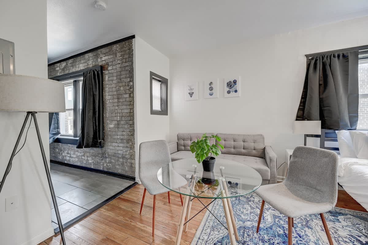 f3f18718 f494 4c tzH0e.jpg